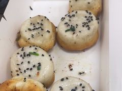 -香山胡记吴江路生煎(灵山路店)