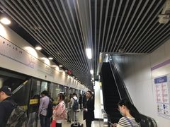 -龙溪路(地铁站)