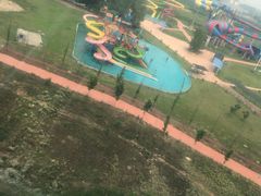 -凤凰欢乐大世界