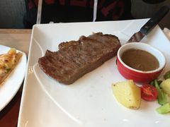 -必胜客(漕宝路店)