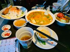 -大头虾越式风味餐厅(光明广场店)