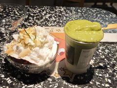 -喜茶(深圳万象城黑金店)