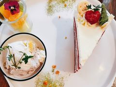 红丝绒蛋糕-夏朵餐厅(丁香店)