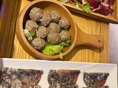 现切极品吊龙-雾都渣渣火锅(南城智汇城店)