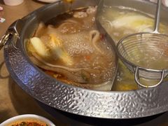 -左庭右院鲜牛肉火锅(金山万达店)