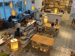 -苗祖咖啡(洛克时代中心店)