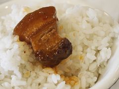-鲁朗纳麦石锅鸡庄园
