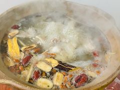 -威邵鸡煲(西华路总店)