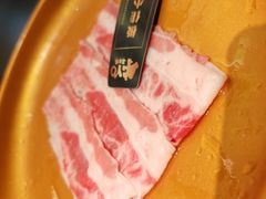 -牛YO寿喜烧·铁板烧和牛火锅自助(市府恒隆店)