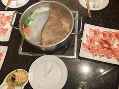 -鼎盛山海火锅(北戴河刘庄夜市老虎石浴场店)