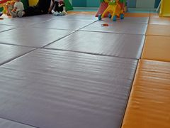 -小小王国亲子游泳(富民中心)
