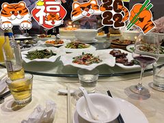 -渝半城经典川粤菜(重庆天地店)