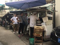 -阿婆油墩子(五里桥路188弄小区店)