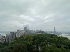 -鹅岭公园瞰胜楼