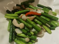 -贝勒爷·酥不腻烤鸭