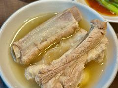 招牌肉骨茶-松發肉骨茶(牛车水店)