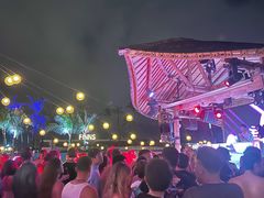 -FINNS Beach Club