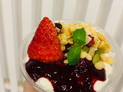 莓果层层杯-乐纯(苹果社区店)