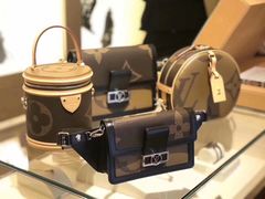 -路易·威登(香榭丽舍大道店)