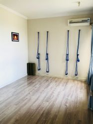 -瑜舍瑜伽连锁教室