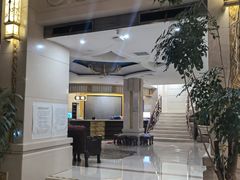 -碧中海汤泉汗蒸酒店