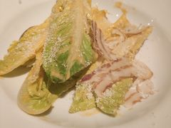 凯撒沙拉-非常时髦餐厅VUE Restaurant(外滩茂悦大酒店)