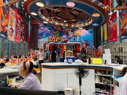 -欧酷世界动力星球(王府井奥莱UP TOWN店)