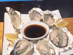 刺身生蚝-臻鲜燕海鲜融合餐厅(金陵style店)