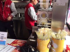 -沪上阿姨·精选茶饮(华强广场店)