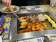 -阿亲家·韩式无限烤肉(春熙路店)