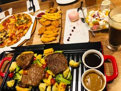 -必胜客(璞丽中心店)