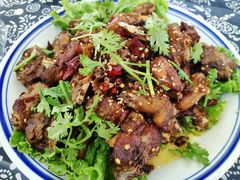 -八两八金·莱芜特色炒鸡(市南漳浦路店)