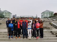 -世纪公园-1号门停车场