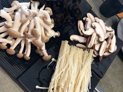 菌类拼盘-贰重天冰煮羊自助火锅(东坝店)