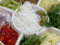 -官塘陈记鱼生·潮汕砂锅粥·牛肉火锅(潮枫路总店)