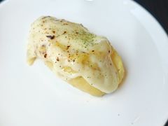 -大中华希尔顿酒店-念自助餐·嗨啤·小龙虾