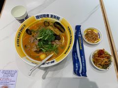 -粉小主·贵州酸汤牛肉粉(南京仙林金鹰店)