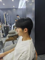 -藤野造型·烫·染发型设计店