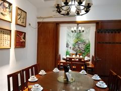 包厢-六合居·明厨亮灶餐厅(成双大道店)