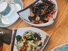 -毛辣果·贵州红酸汤牛肉火锅(西单店)