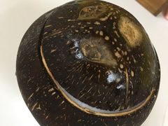 -志龙皇冠吃货椰子铺