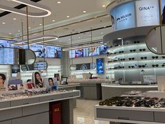 -卡罗林蔡司授权门店(南京东路店)