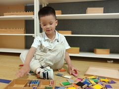 -金点蒙氏国际教育(悠然校区)