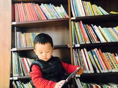 -饭米多蔻中英文绘本馆(苏州美罗店)