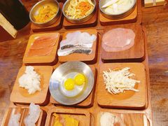 -银米·云南传统过桥米线(双廊黑金冠店)