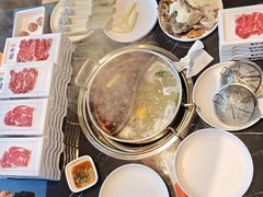 -魁牛·潮汕牛肉自助火锅(沈辽路万达店)