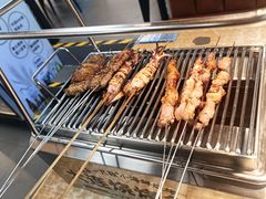 -喝丢一只鞋海鲜烧烤·海肠捞饭(北京街店)