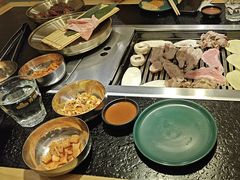 -臻牛烤肉