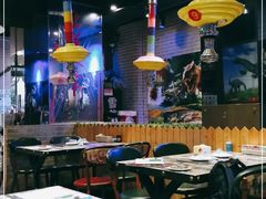 大堂-沪上名羊天下•烤羊腿•东北烧烤•小龙虾(浦东直营总店)