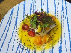 香煎深海比目鱼-Golden Lily河内巴黎法越料理餐厅(建国西路店)